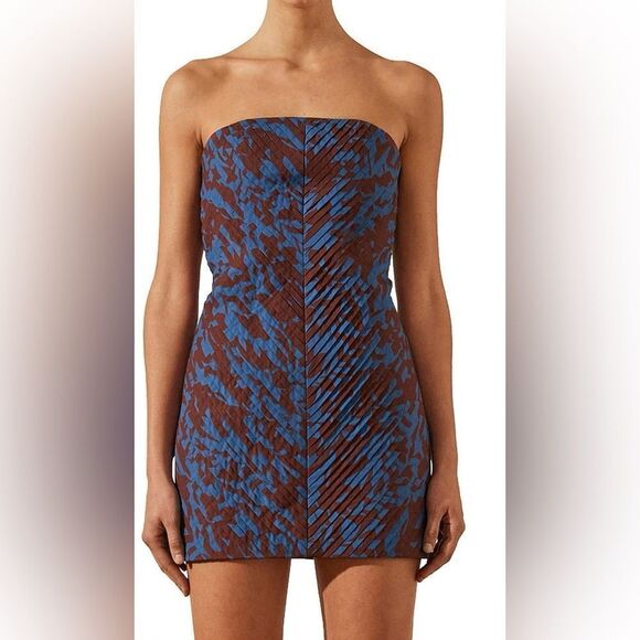 Shona Joy
Catia Strapless Pleated Mini Dress Size M
Pristine Condition! - Picture 1 of 7